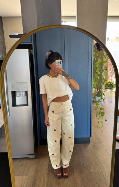 CALÇA SARJA BEGE COM BORDADO POÁ✨ - Image 8